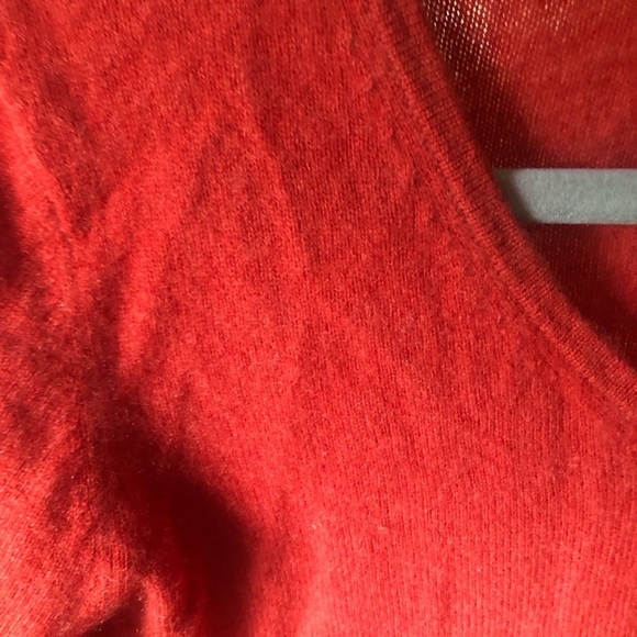 PURE  Cashmere V Neck Pullover Sweater size small - Picture 3 of 13